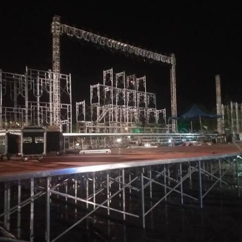 Yêu cầu về đội ngũ thi công và an toàn lao động khi lắp dựng giàn giáo sự kiện