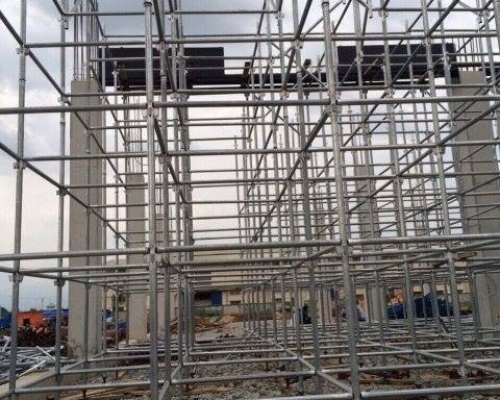 so-sanh-gian-giao-nem-sunny-va-ringlock