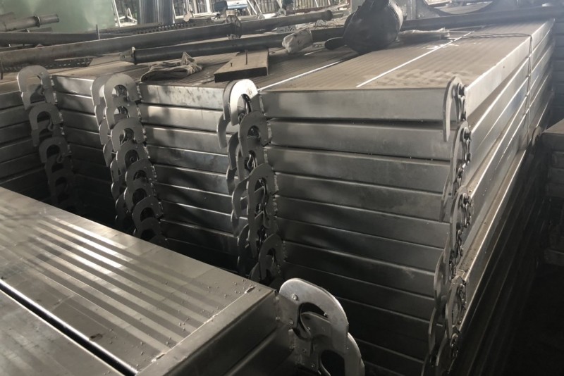 5 lý do nên sử dụng mâm giàn giáo thay cho ván gỗ truyền thống